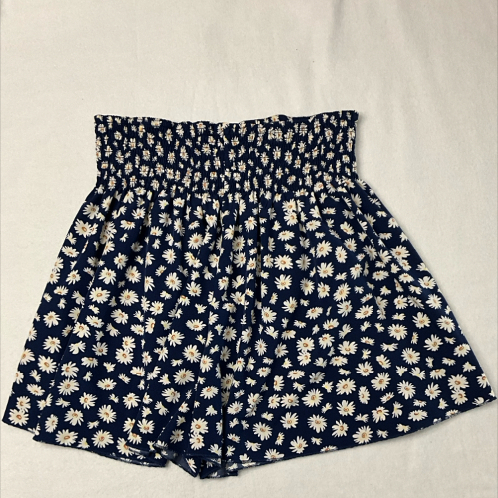 Shein Curve-2XL Wide Leg Pull-on Shorts